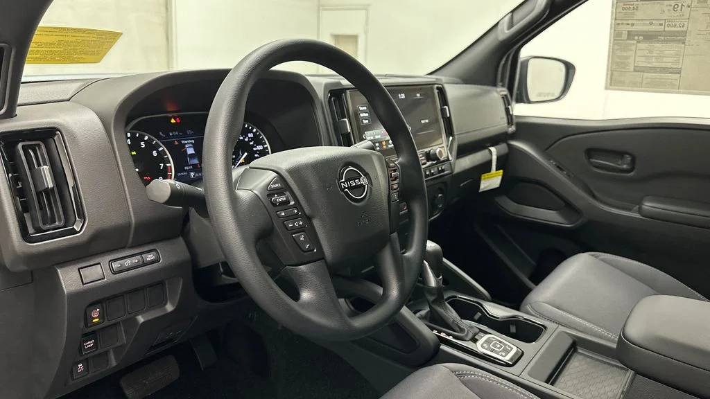 New 2026 Boulder Gray Pearl Nissan Crew Cab SV image 17