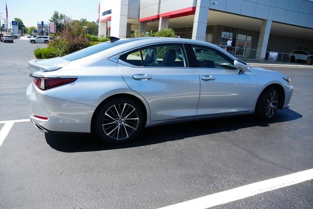 Used 2022 Silver Lexus 350 image 15