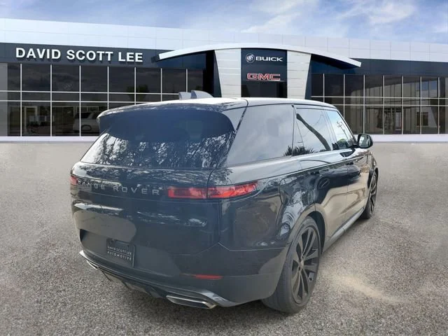Used 2025 Black Land Rover SE image 4