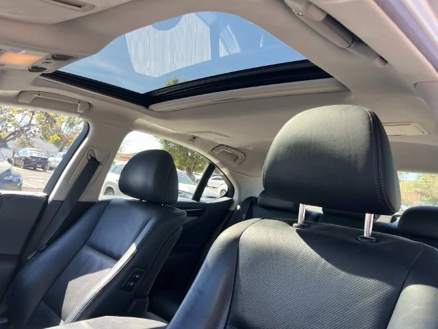 Used 2014 Silver Lexus 460 image 36