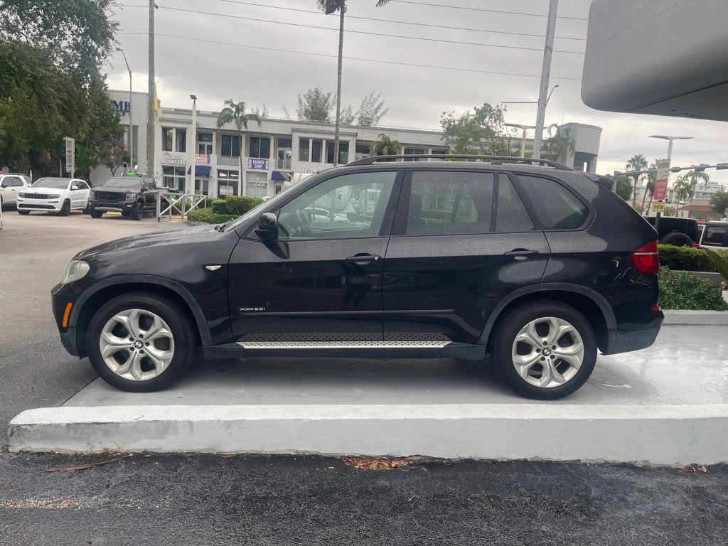 Used 2013 Black BMW xDrive50i image 5