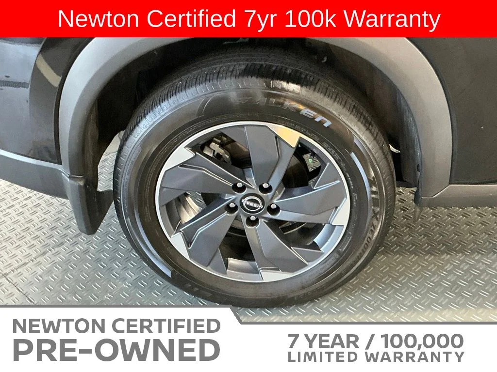 Certified Used 2025 Super Black Nissan SV image 44