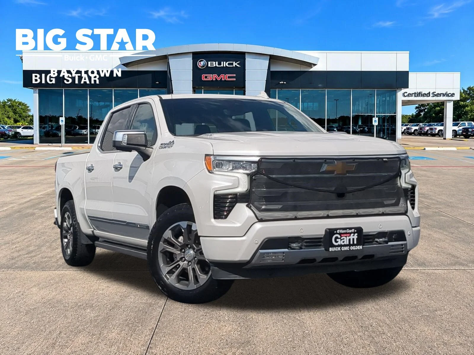Used 2023 Iridescent Pearl Tricoat Chevrolet High Country image 1