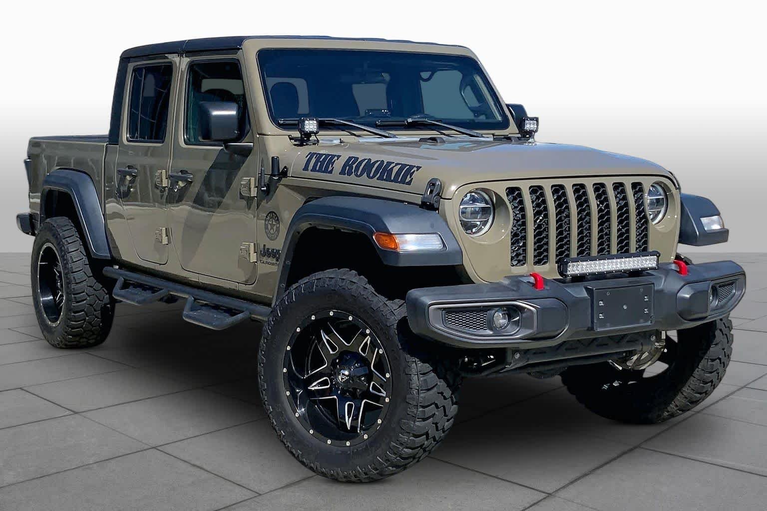 Used 2020 Gator Clearcoat Jeep Sport S image 3