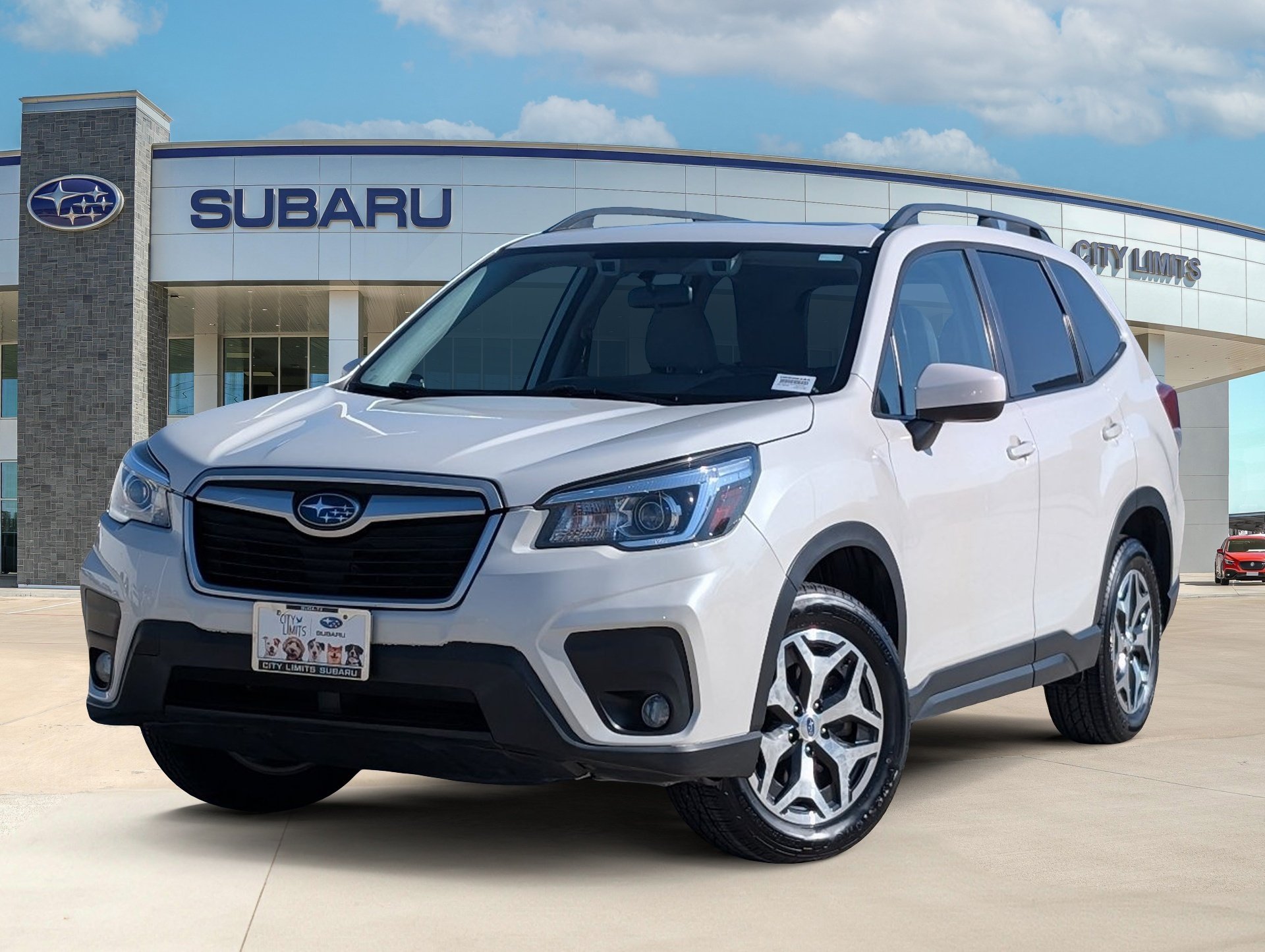 2020 Subaru Forester Premium's photo