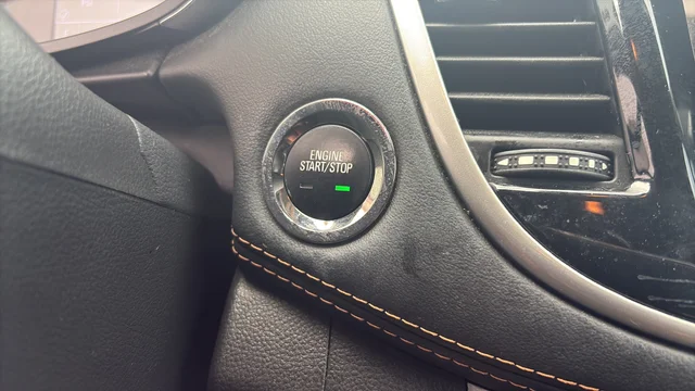 Used 2019 White Chevrolet LT image 17