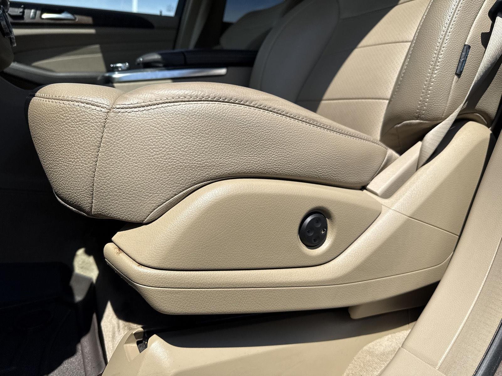 Used 2014 Dakota Brown Metallic Mercedes-Benz ML 350 image 18