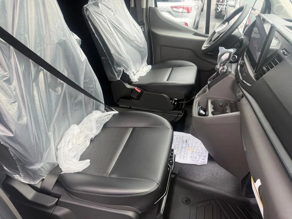 New 2026 Oxford White Ford Cargo Van image 56