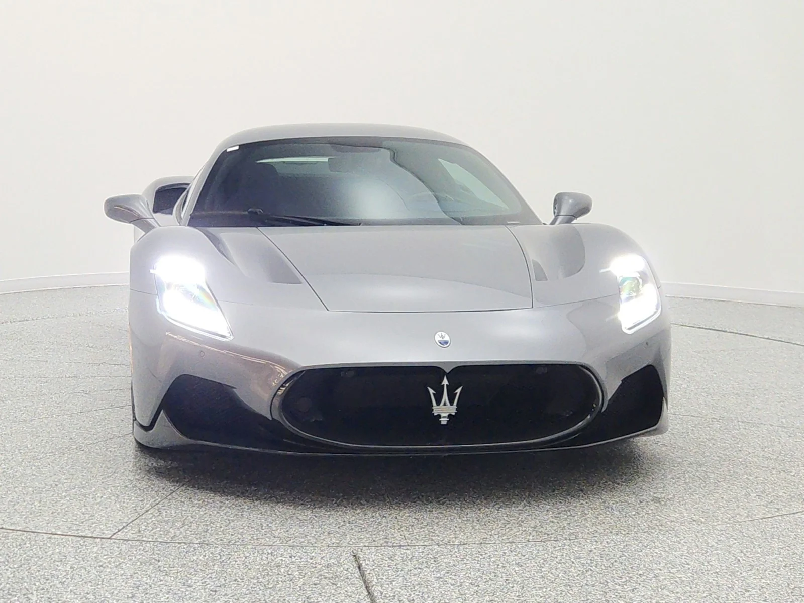 Used 2022 Grigio Mistero Maserati Coupe image 2