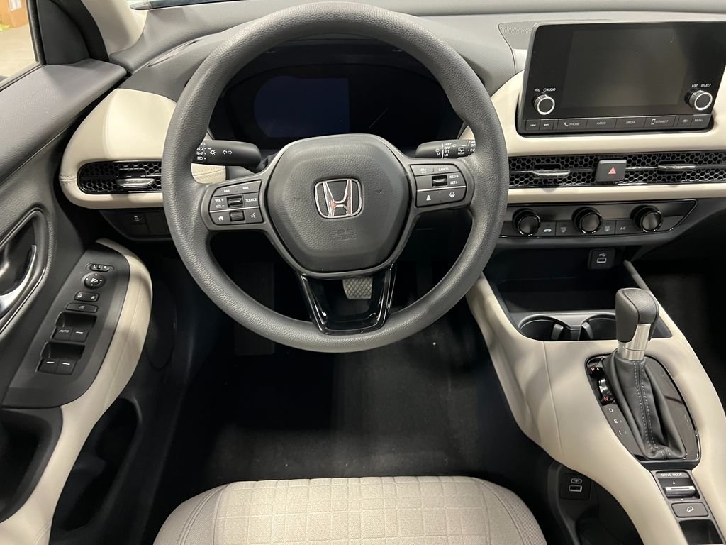 2025 Honda HR-V LX - Photo 14