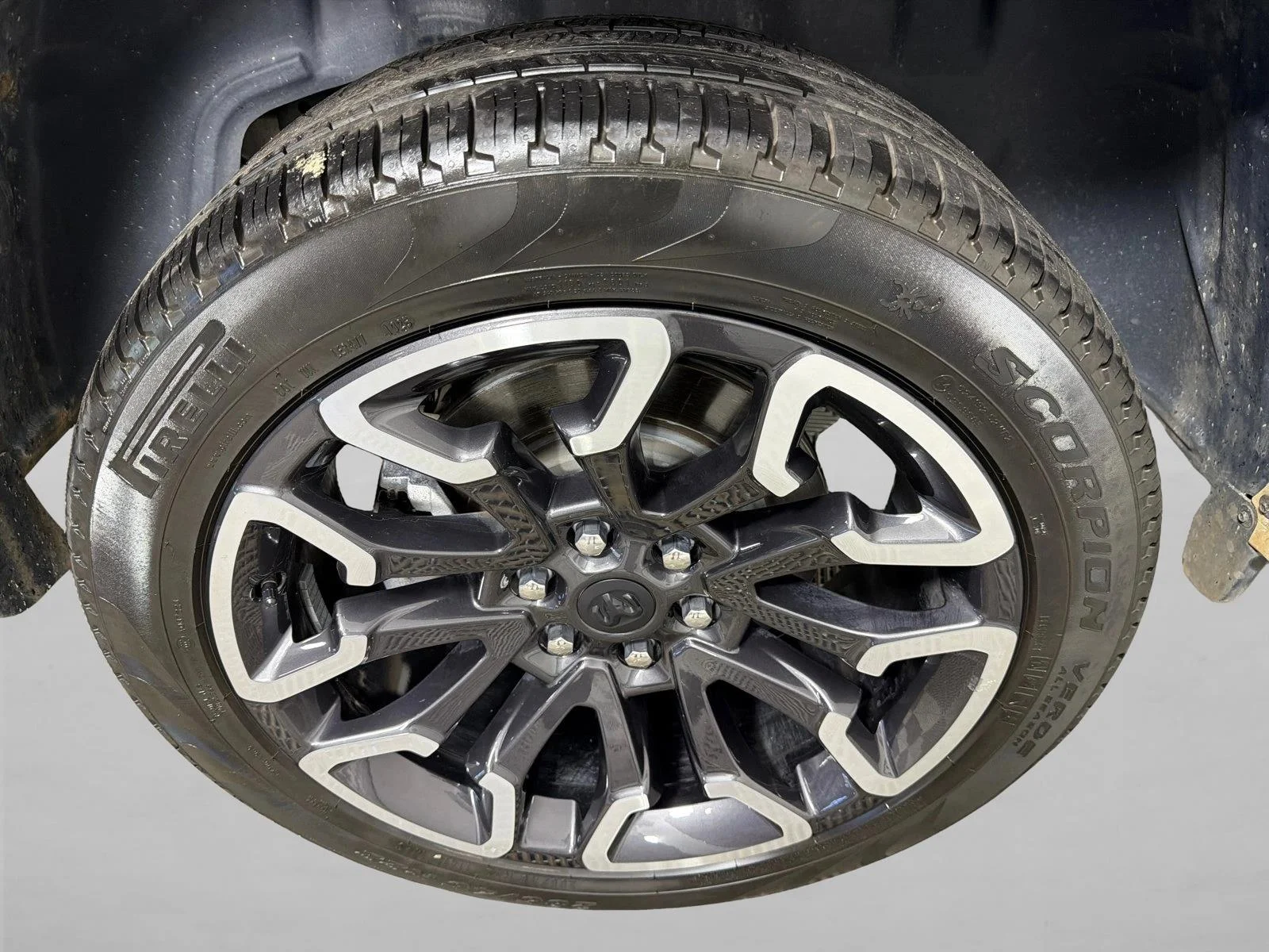 Used 2025 White Ram Limited image 19