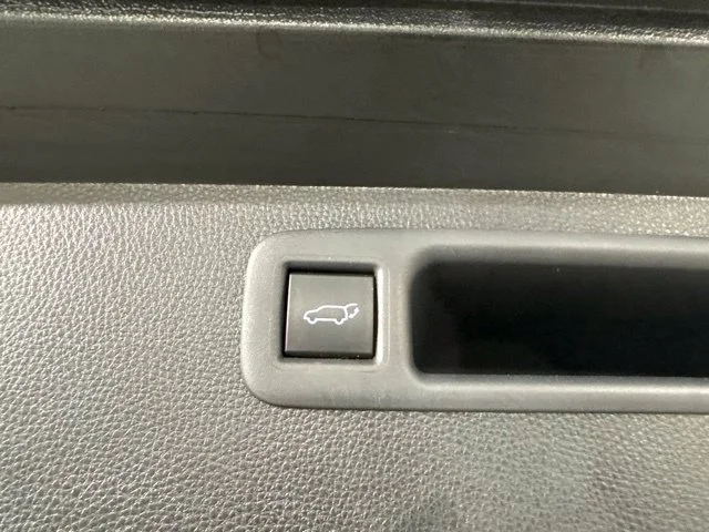 Used 2022 Gray Toyota XLE image 14