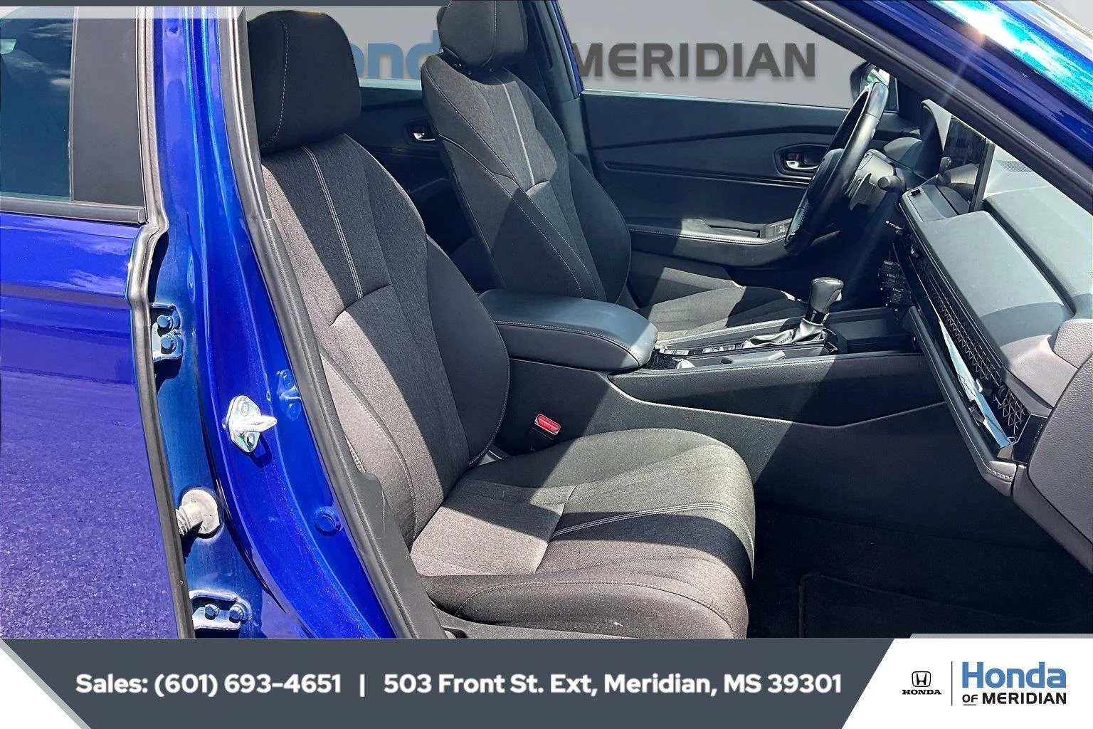 Used 2023 Still Night Pearl Honda Sport image 6