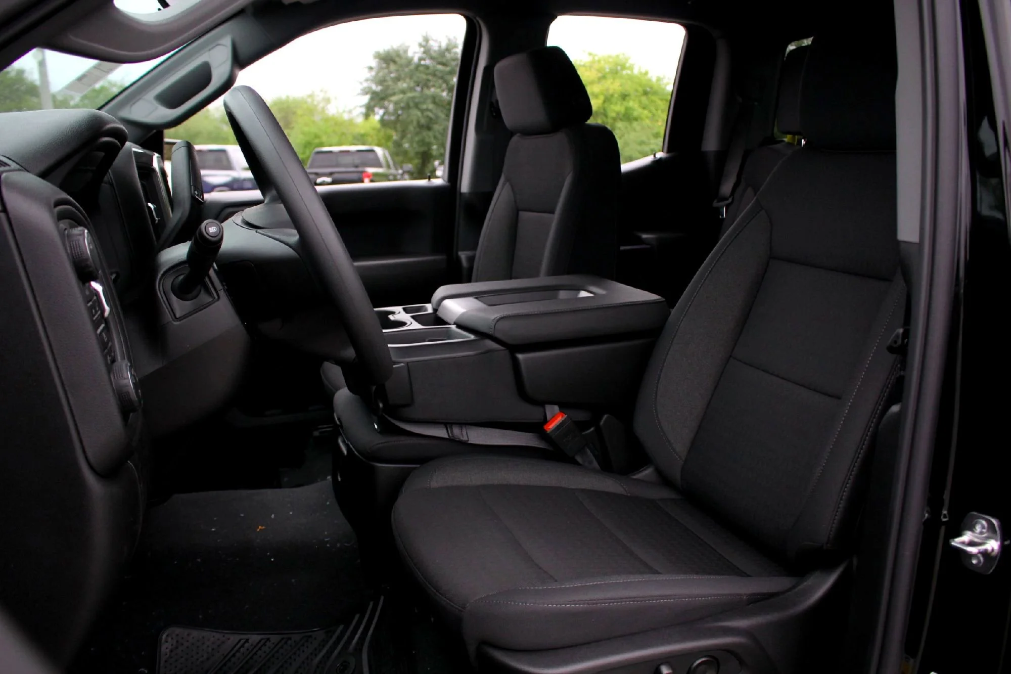 2026 Chevrolet Silverado 1500 Custom - Photo 8