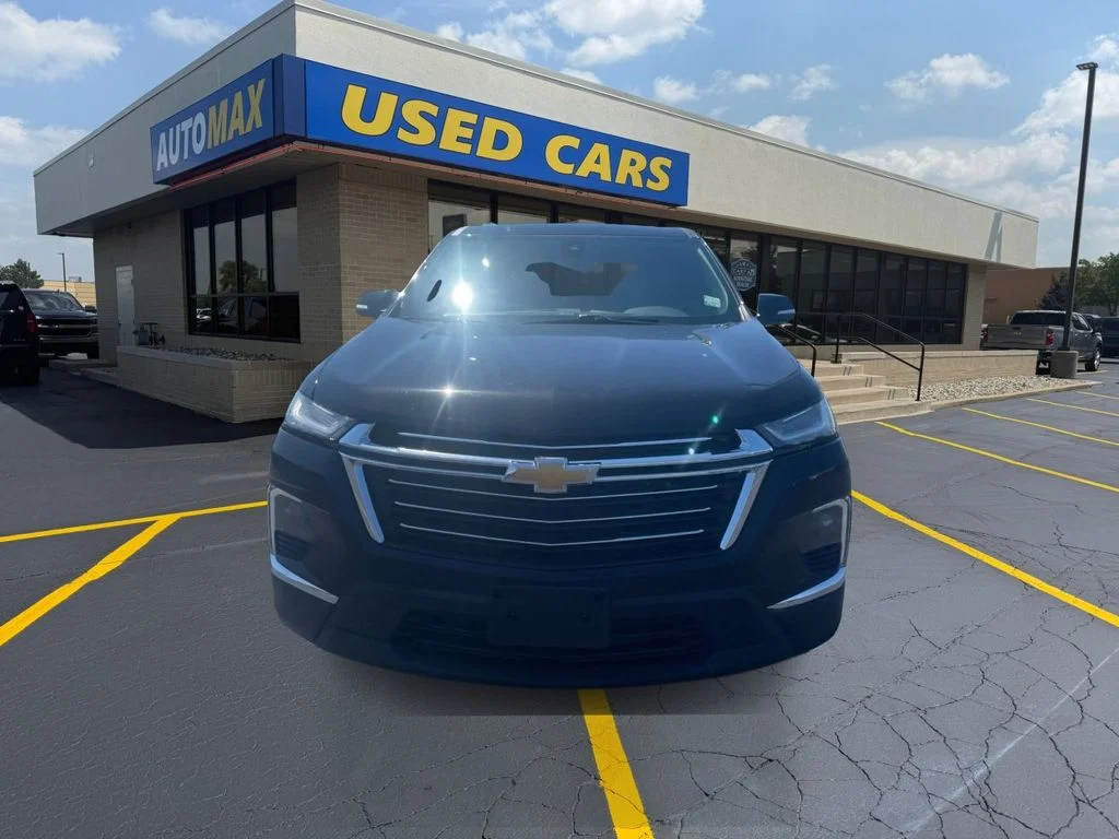 Used 2023 Black Metallic Chevrolet LT image 3