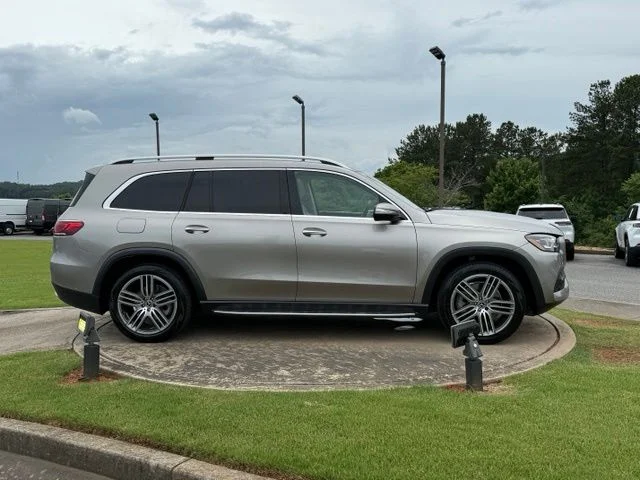 Used 2021  Mercedes-Benz GLS 450 image 8