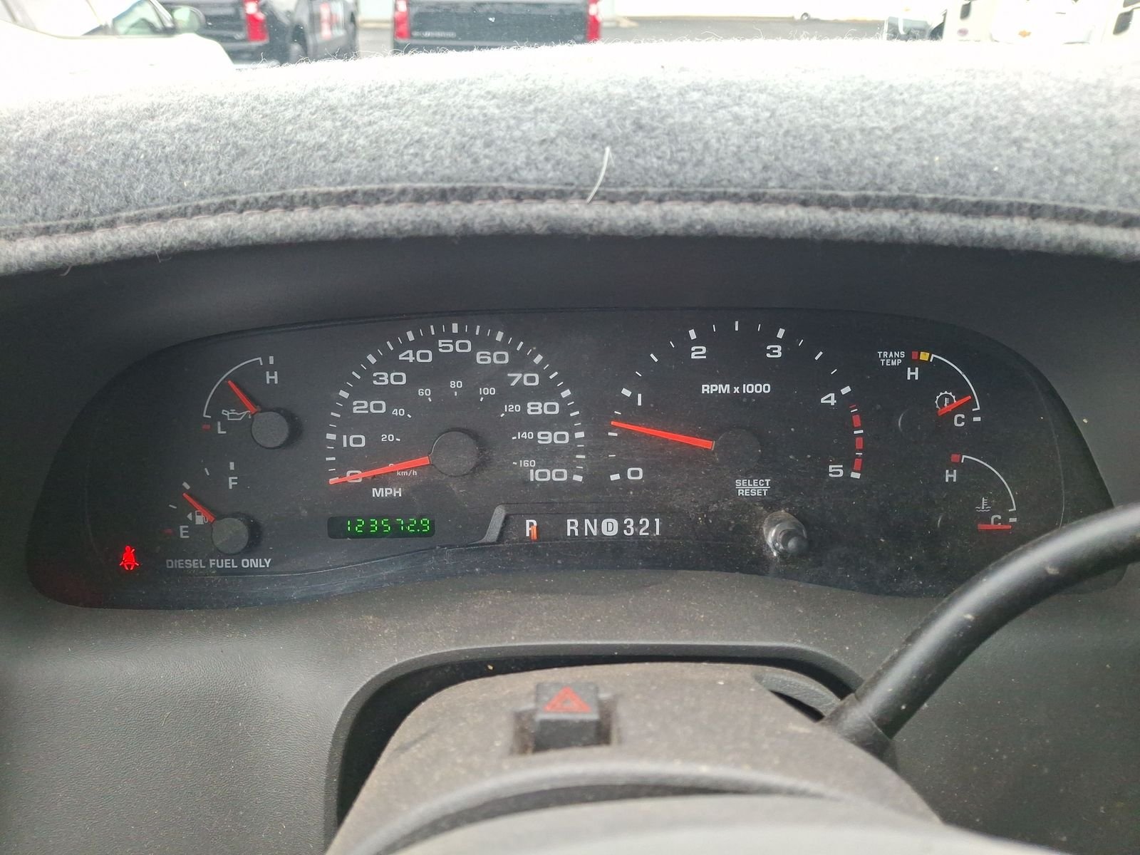 Used 2004 White Ford XL image 12