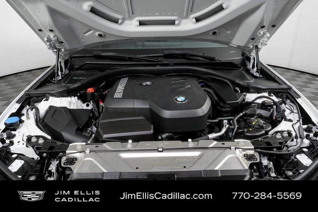 2025 BMW 3 Series 330i - Photo 34