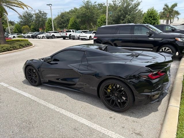Used 2023 Black Chevrolet Z06 image 4