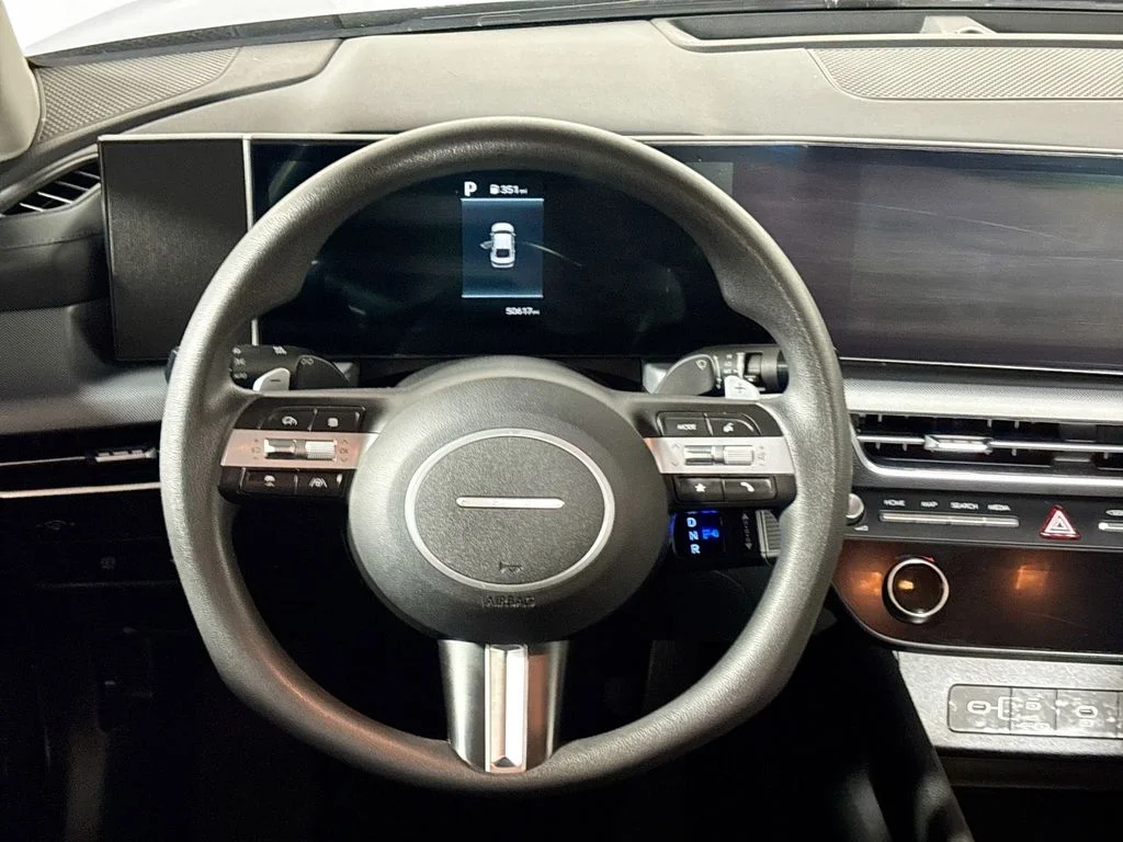 Used 2024 Gray Hyundai SEL image 13