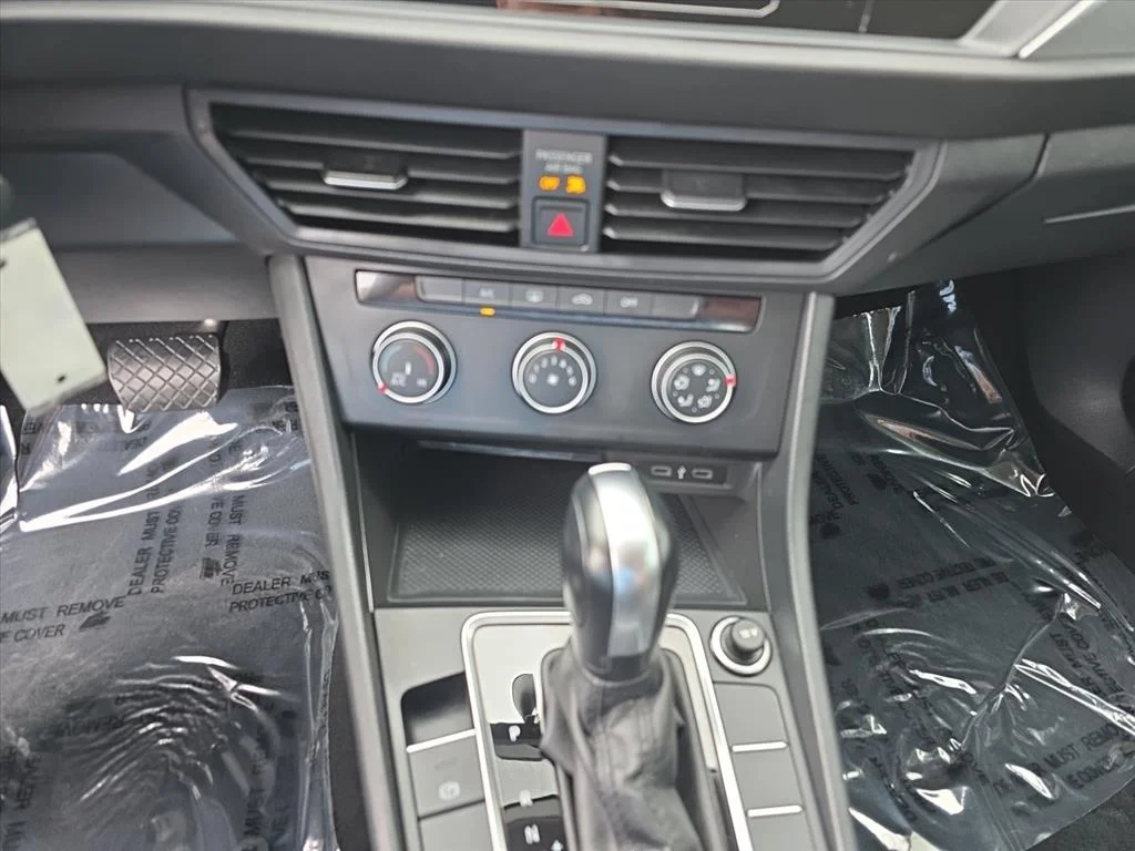 Used 2020 Platinum Gray Volkswagen S AUTO W/ULEV image 10