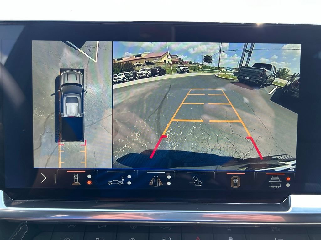 New 2026 Black Chevrolet High Country image 35