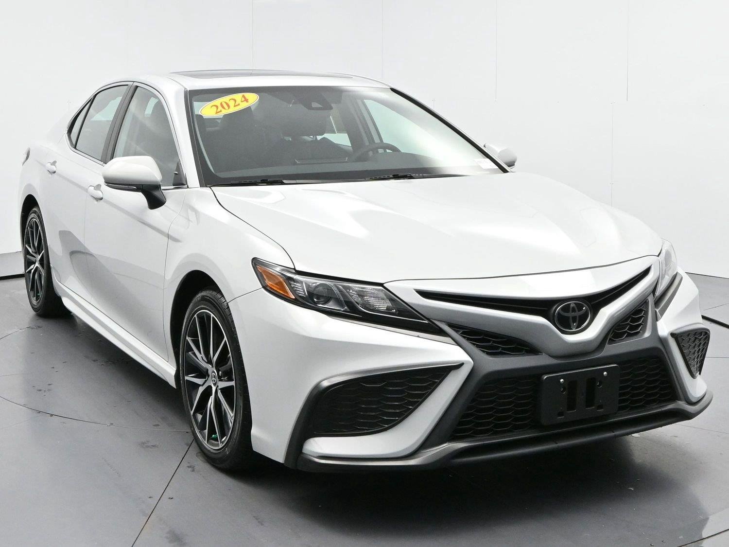 Used 2024 Ice Edge Toyota SE image 2