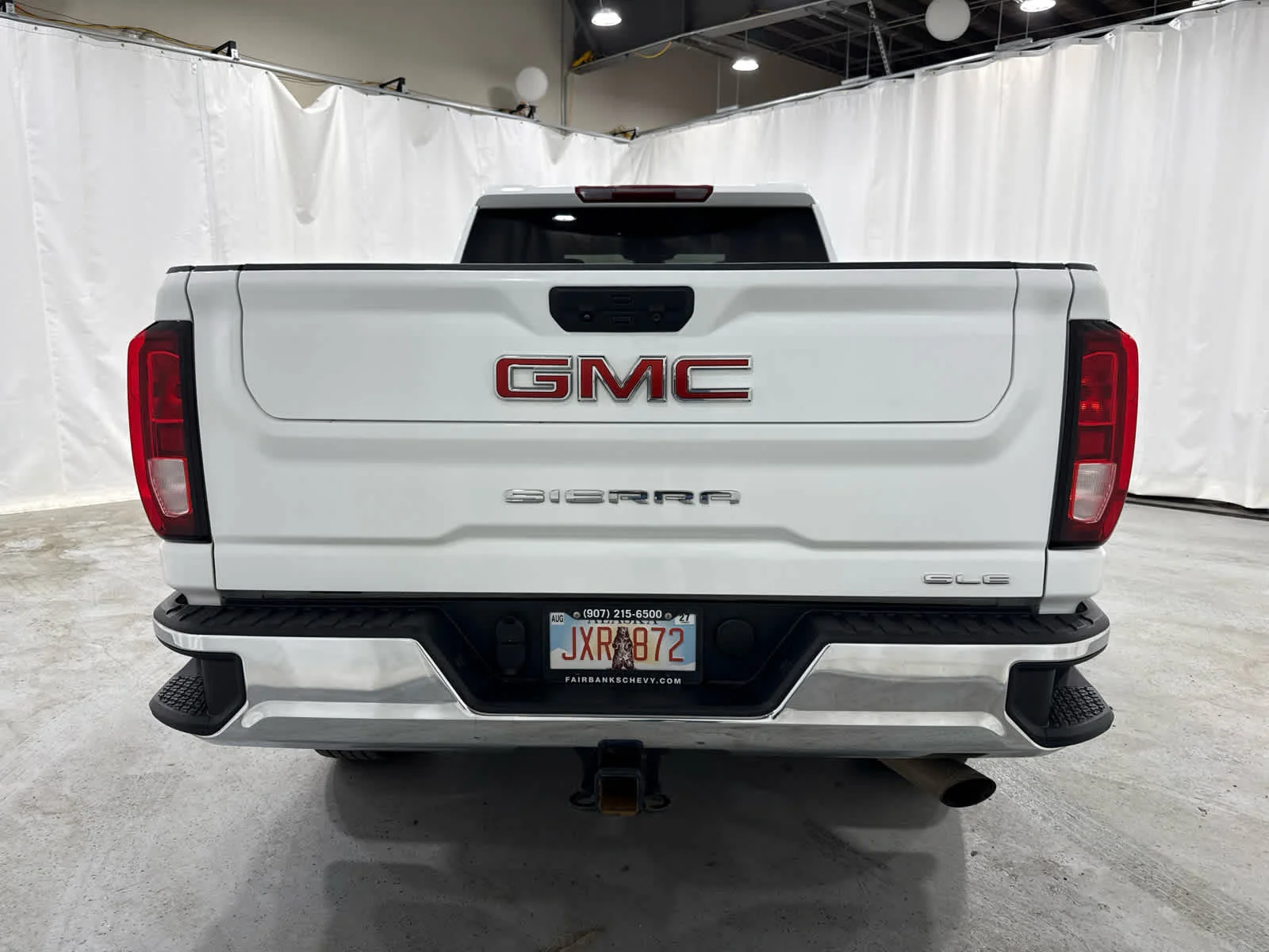 Certified Used 2024 Summit White GMC SLE image 4
