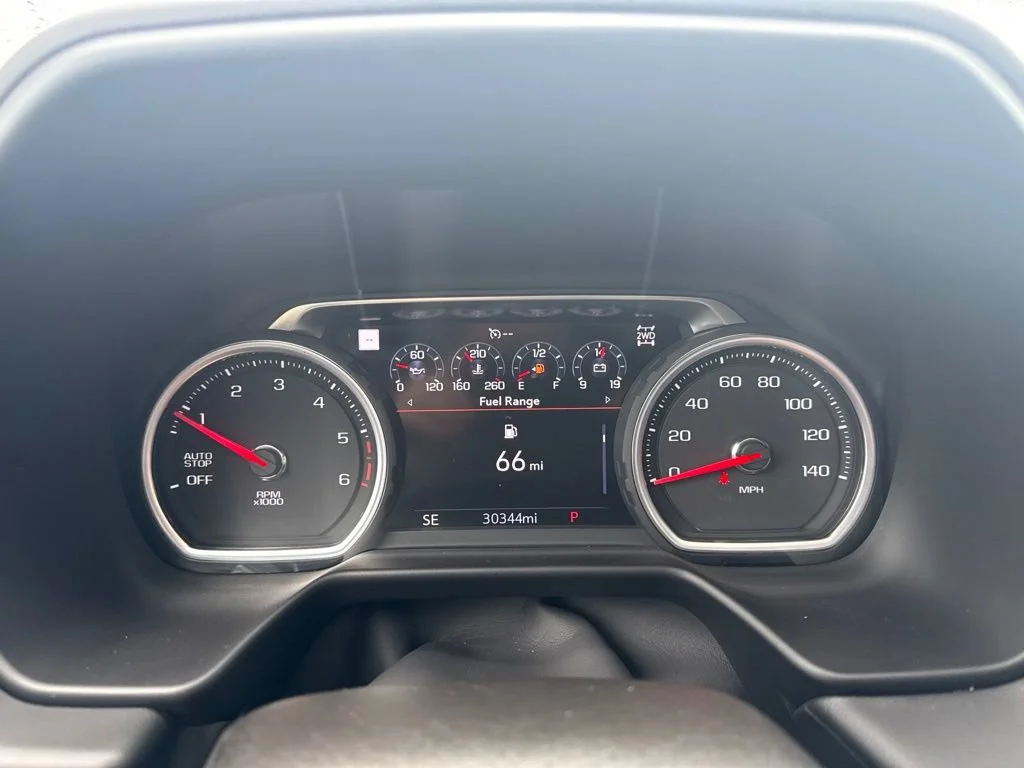 Used 2021 BLACK Chevrolet High Country image 25