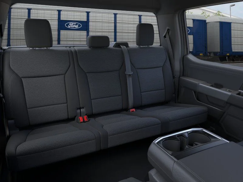 New 2026 Carbonized Gray Metallic Ford XLT image 11