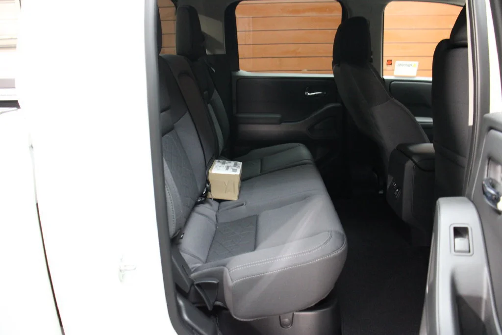 New 2027 Glacier White Nissan Crew Cab SV image 8