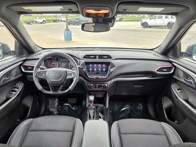 Used 2022 Summit White Chevrolet RS image 18
