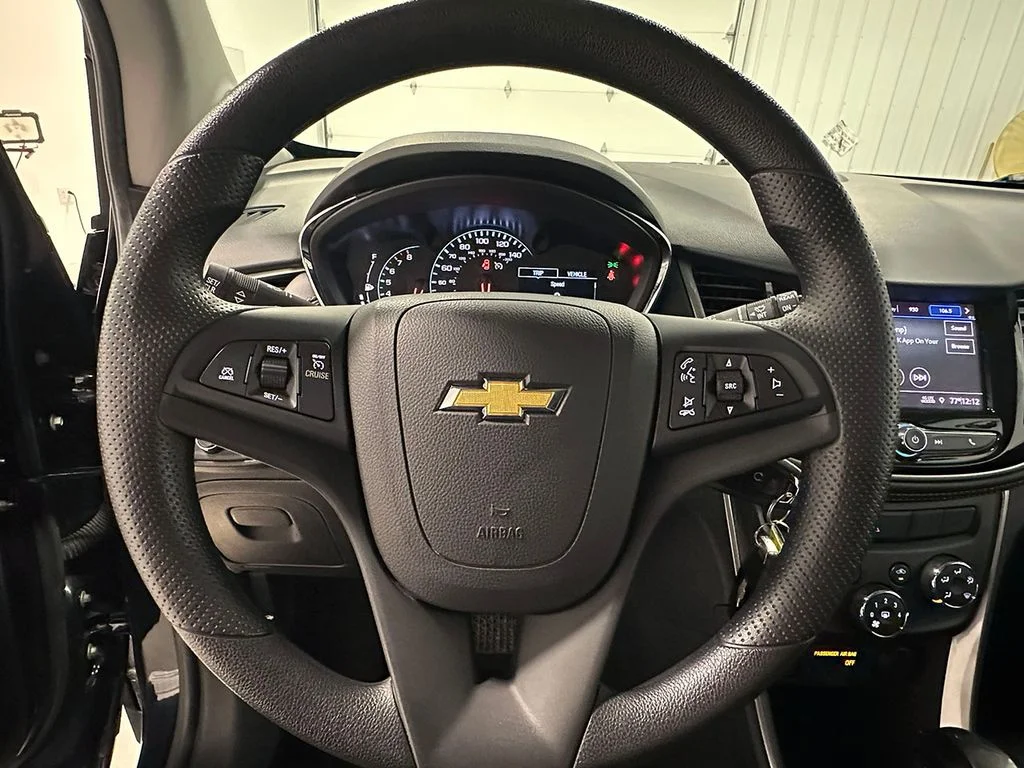 Used 2021 Blue Chevrolet LT image 29