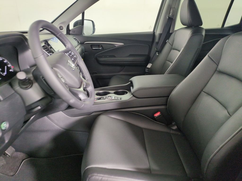 New 2026 Sonic Gray Pearl Honda RTL image 9