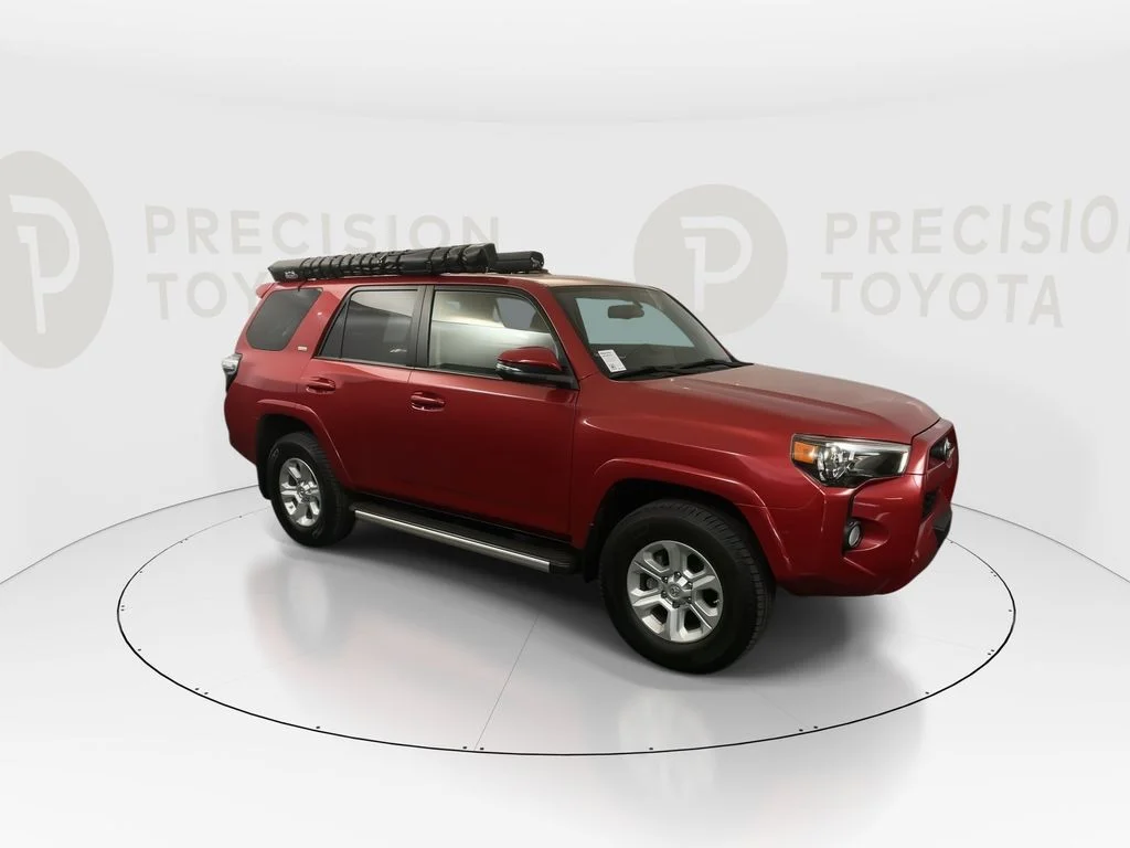 Used 2016 Barcelona Red Metallic Toyota SR5 Premium image 3