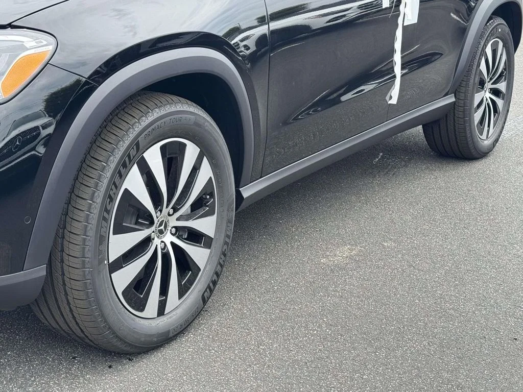 New 2026 Black Mercedes-Benz GLE 350 image 13
