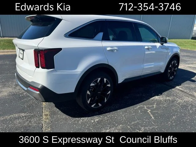 2025 Kia Sorento EX - Photo 8