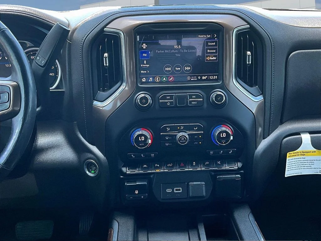 Used 2021 Black Chevrolet High Country image 12