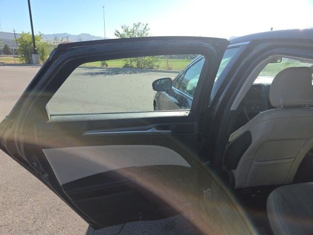 Used 2015 Black Ford Titanium image 13
