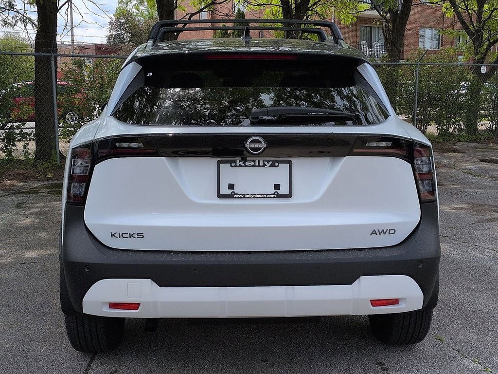 New 2026 Aspen White TriCoat / Super Black Two-tone Nissan SV image 3