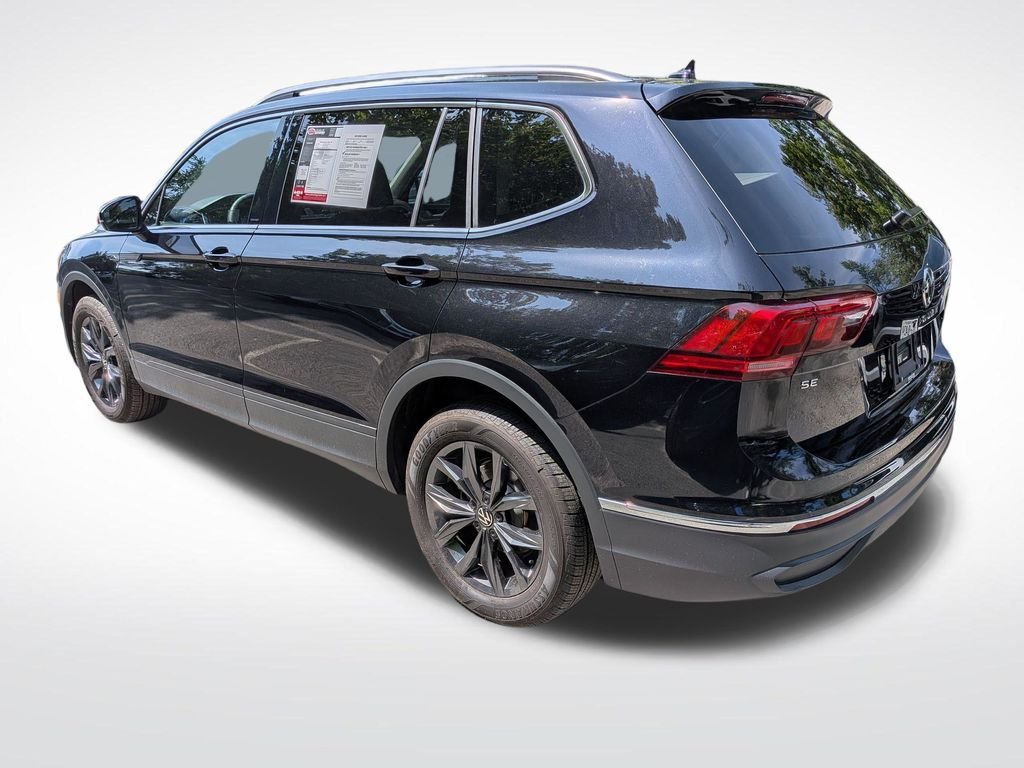 Used 2023 Black Volkswagen 2.0T SE image 6