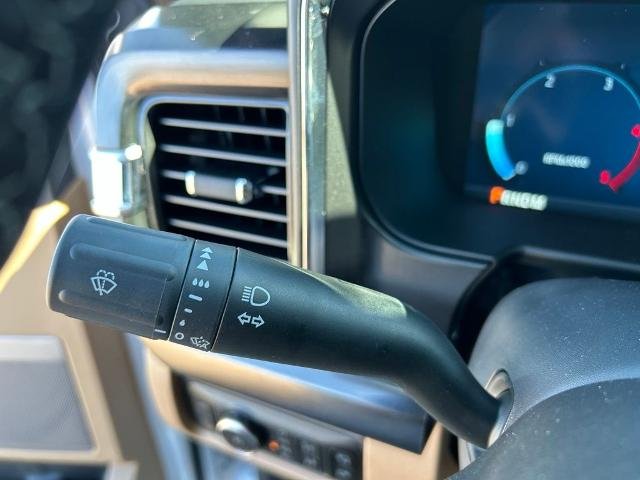 New 2026 Oxford White Ford Lariat image 69