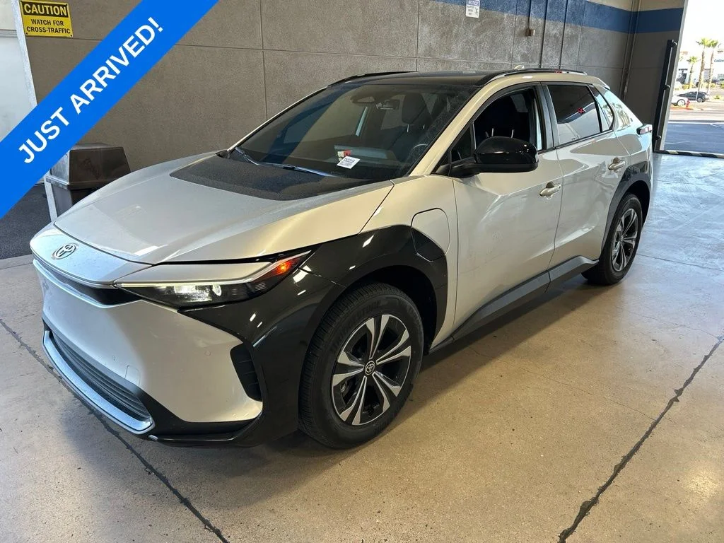 2024 Toyota bZ4X XLE FWD's photo