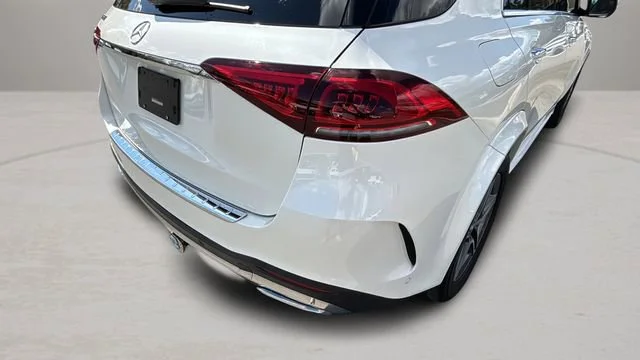 Used 2021 White Mercedes-Benz GLE 350 image 36