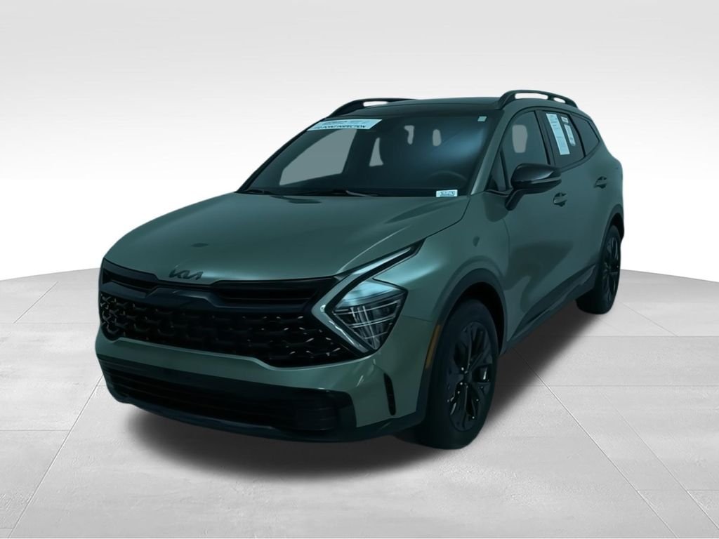 Used 2025 Green Kia X-Line image 4