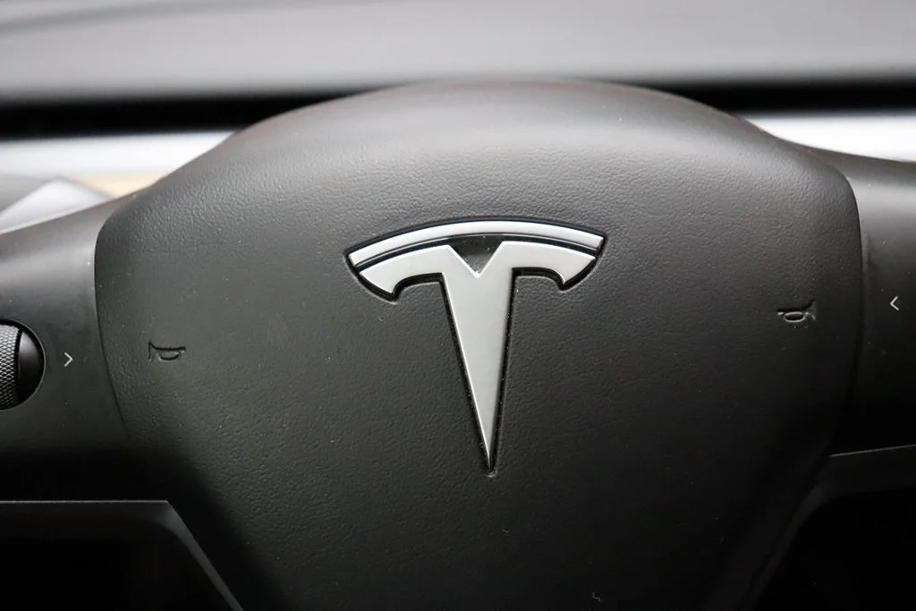 Used 2023 Solid Black Tesla Long Range image 45