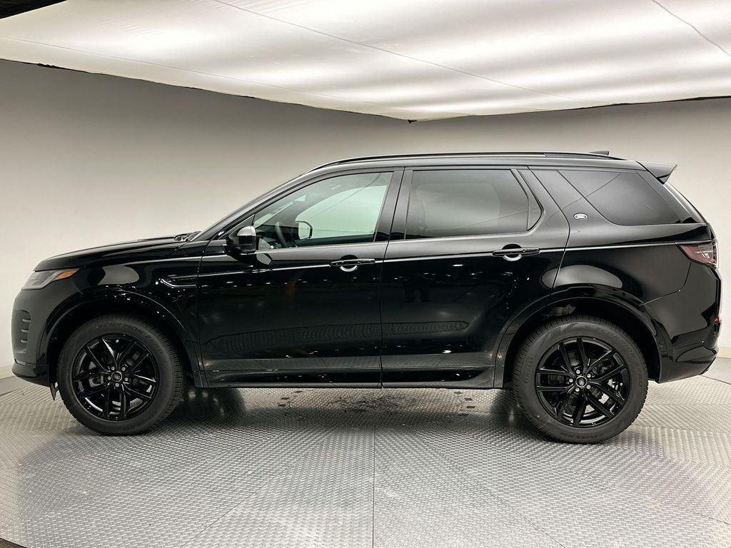 New 2026 Santorini Black Metallic Land Rover Landmark image 2