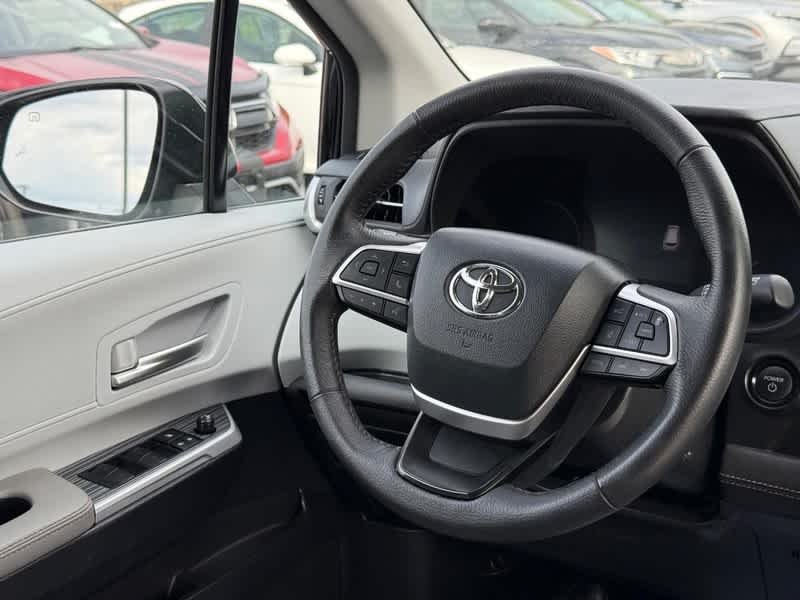 Used 2026 Black Toyota XLE Autono-MaaS image 15