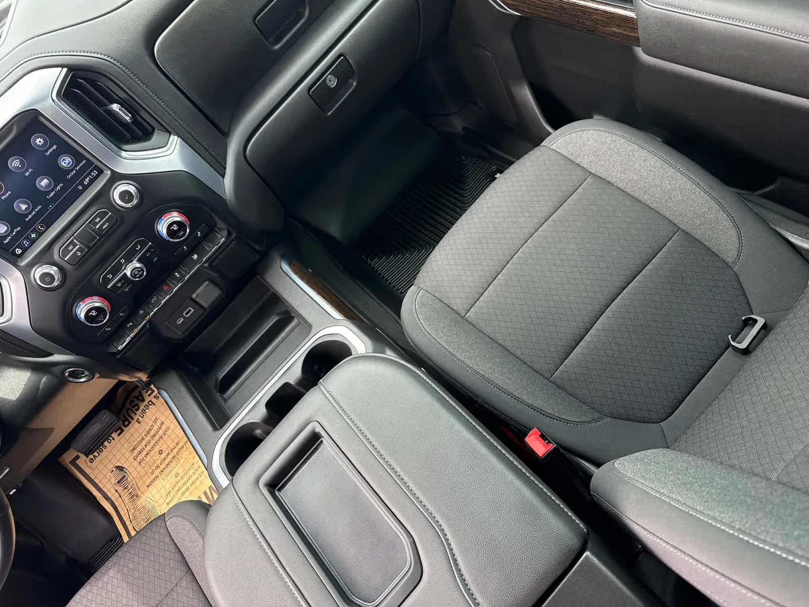 Used 2022 Cardinal Red GMC Elevation image 29
