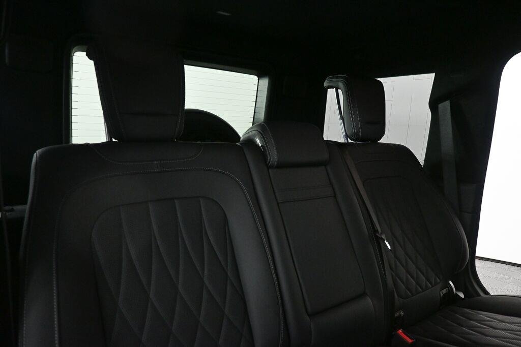 Certified Used 2020 Obsidian Black Metallic Mercedes-Benz AMG® G 63 image 21